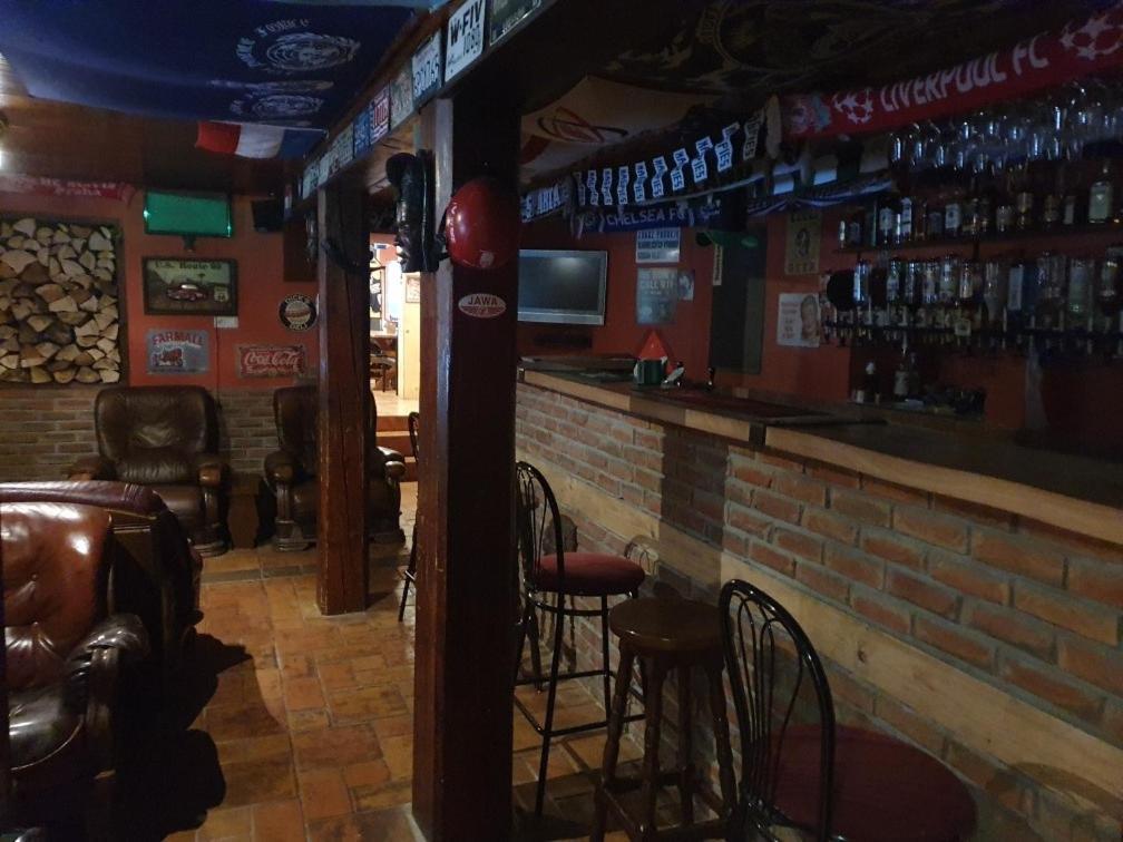 Kamenny Mlyn Otel Strážné Dış mekan fotoğraf